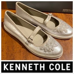 Kenneth Cole Off To Paris Sneakers